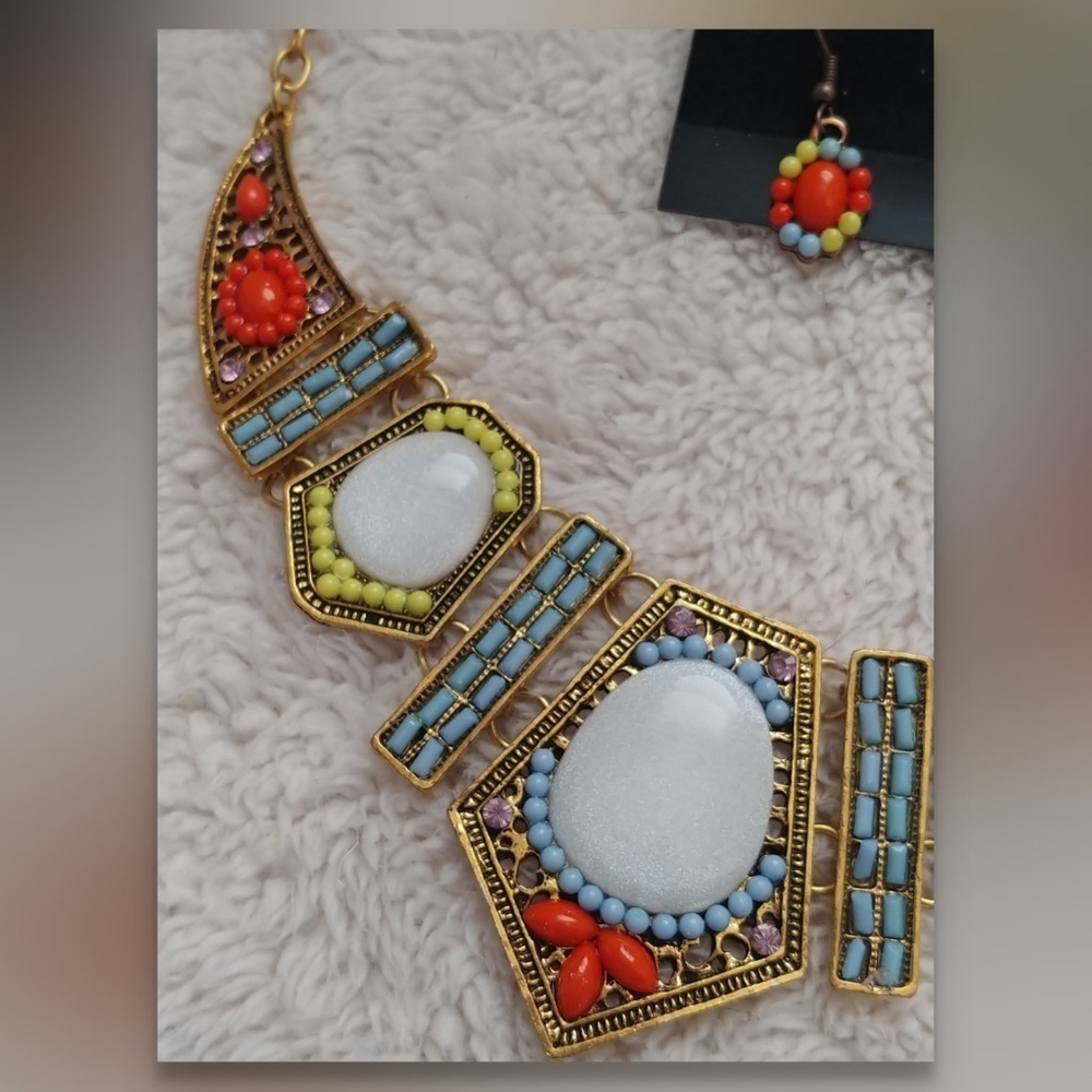 Geometric Statement Necklace & Earrings Set